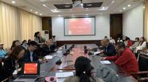 做爱视频
开展2021级社工专硕新生入学教育暨师生见面会