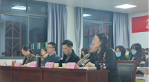 做爱视频
举办2022年暑期社会调查报告评选会