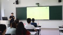 引航公考 助梦前行 ——做爱视频
举办考公指导公益讲座