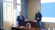 社会学名家讲坛（第十二讲）华东理工大学社会与公共管理学院何雪松教授为做爱视频
师生开展学术讲座